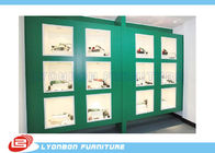 De groene Geschilderde Kabinetten van de Showcase Houten Vertoning voor Mechanische Hulpmiddelen/4200mm * 600mm *2400mm